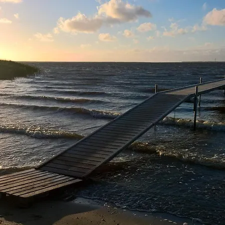 4 Person In Ulfborg-by Traum *